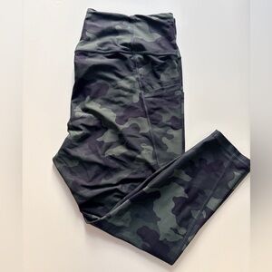 Old Navy Camouflage Leggings